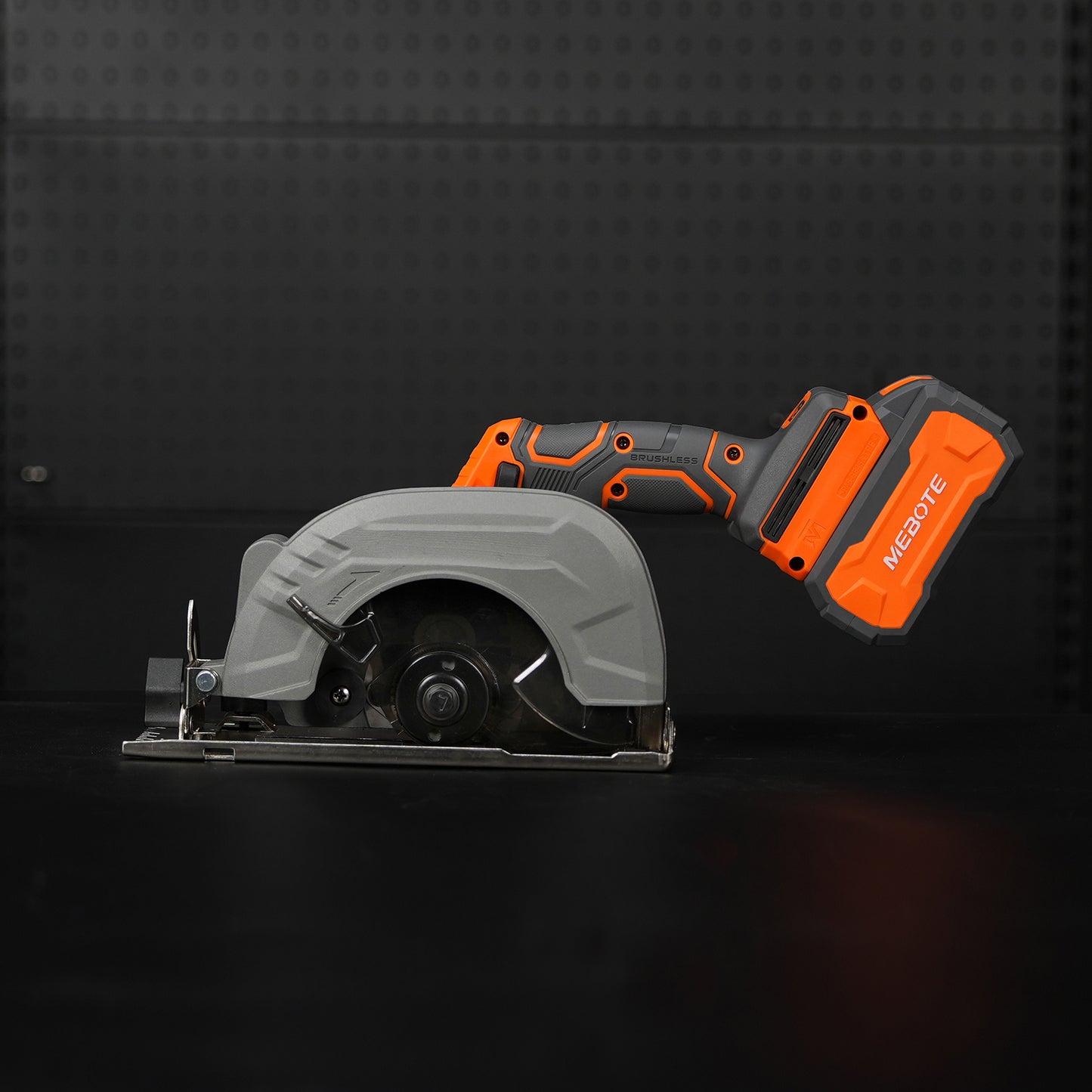 20V Brushless Cordless Circular Saw