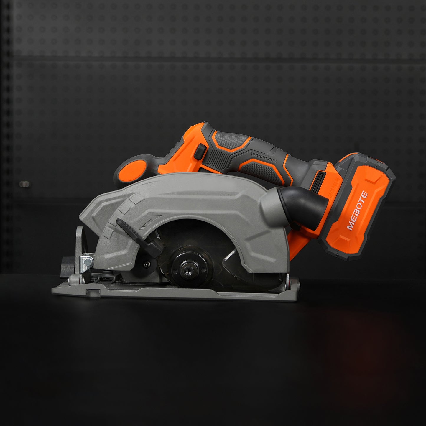 20V Brushless Cordless Circular Saw
